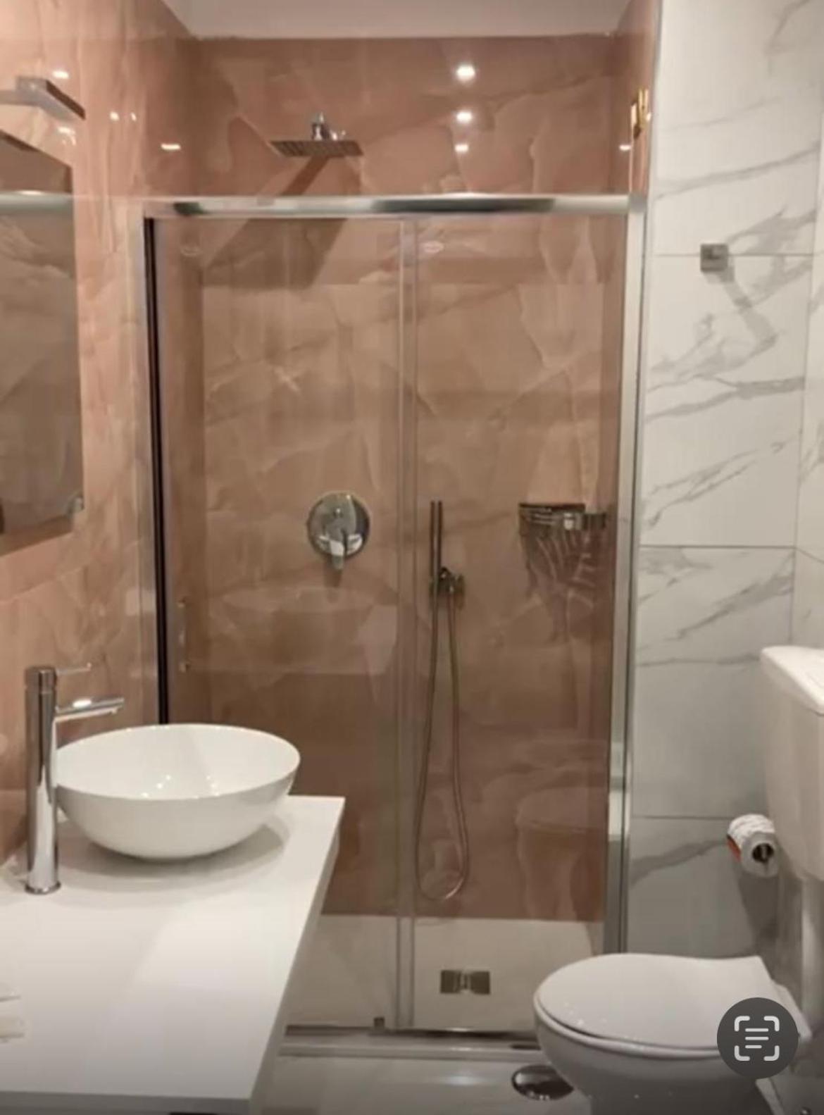 International Hotels Неаполь Экстерьер фото