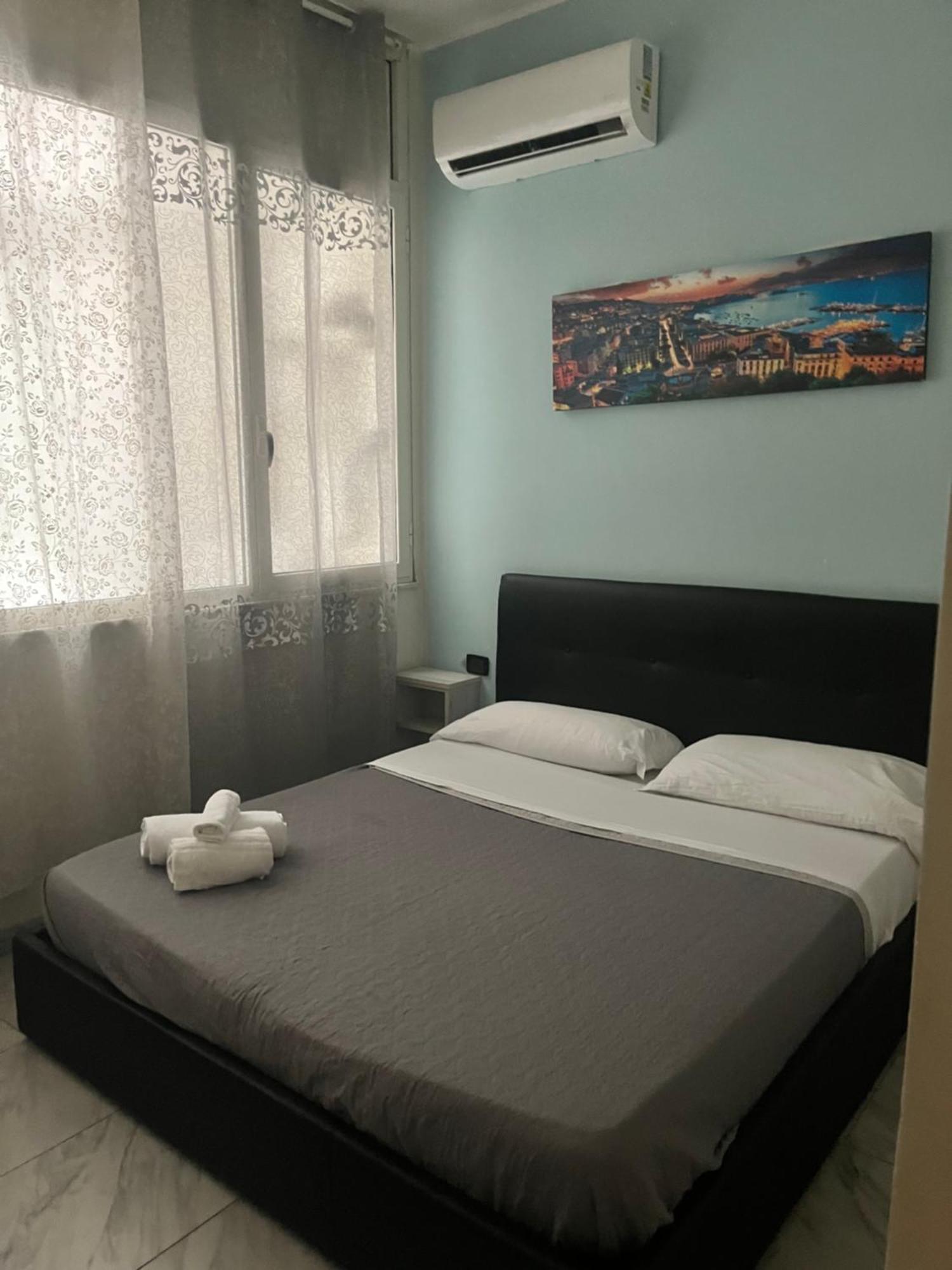 International Hotels Неаполь Экстерьер фото